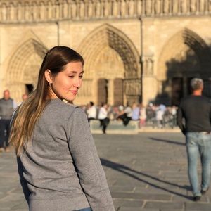 Meet your Posher, Karina